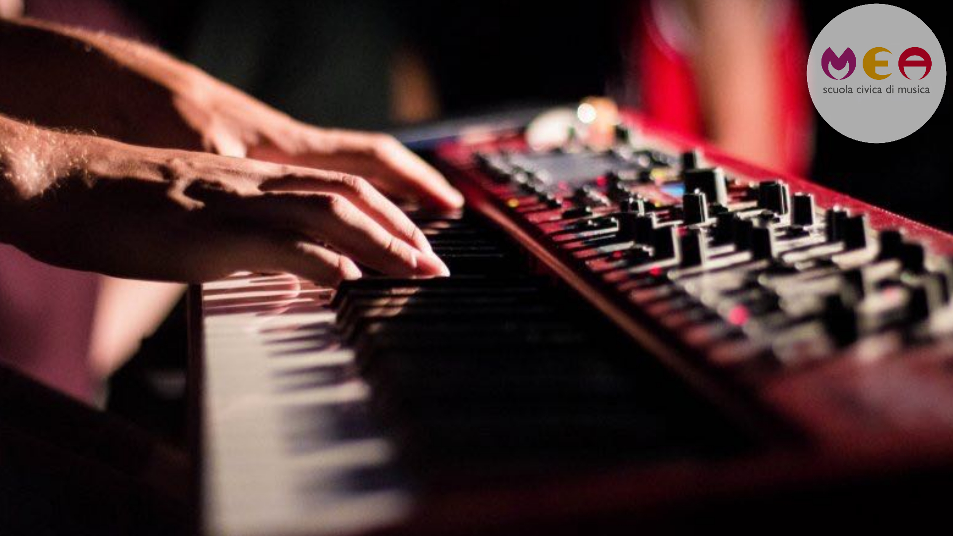 Piano e tastiere moderne